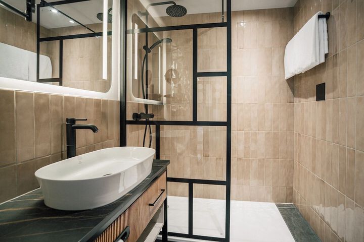 Bathroom Interior Photo