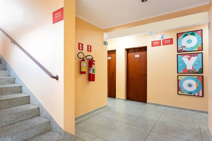 Room 14 of 19