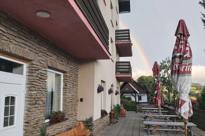 Hotel 70 of 88