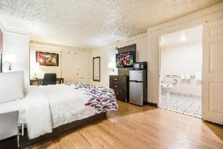Room 16 of 20