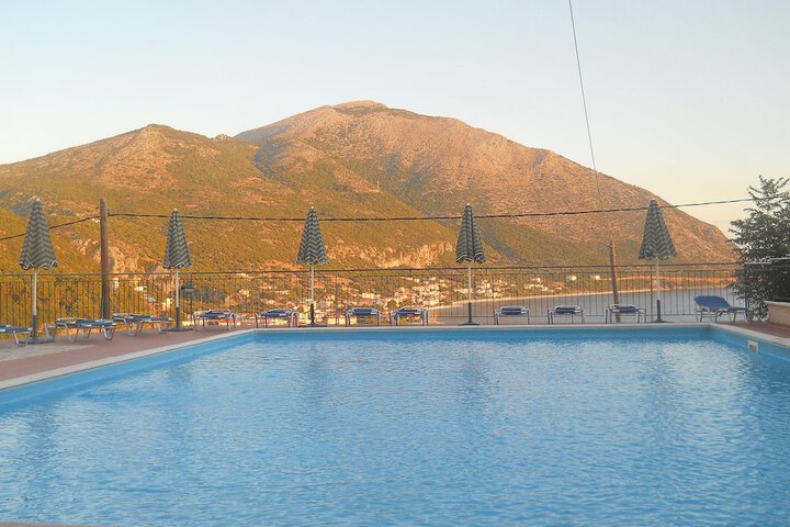 Pool 29 of 58