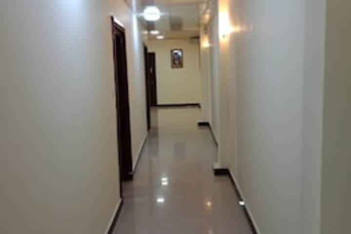 Ballroom/Hall 5 of 5