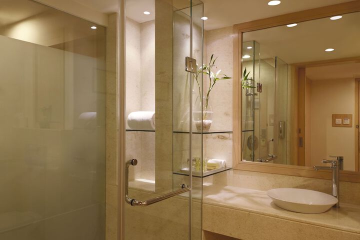 Room 20 of 46