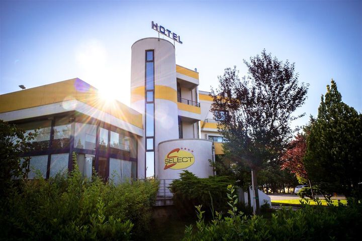Hotel 46 of 59