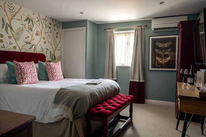 Room 5 of 26