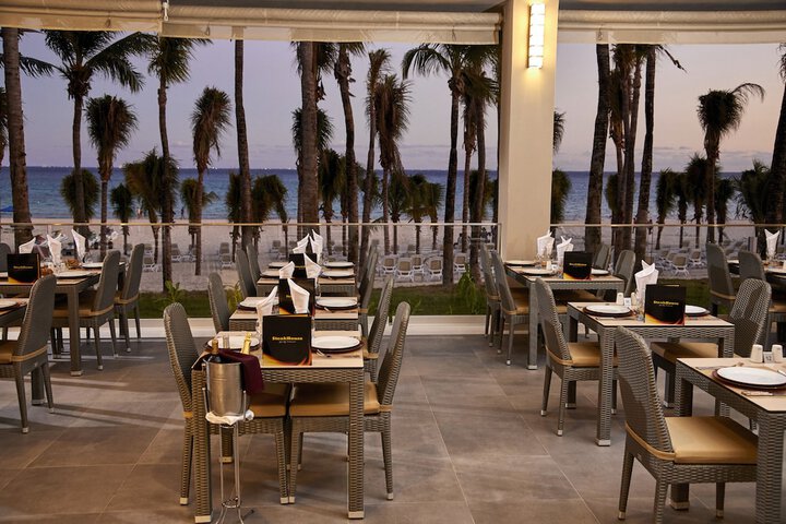 Dining 66 of 104