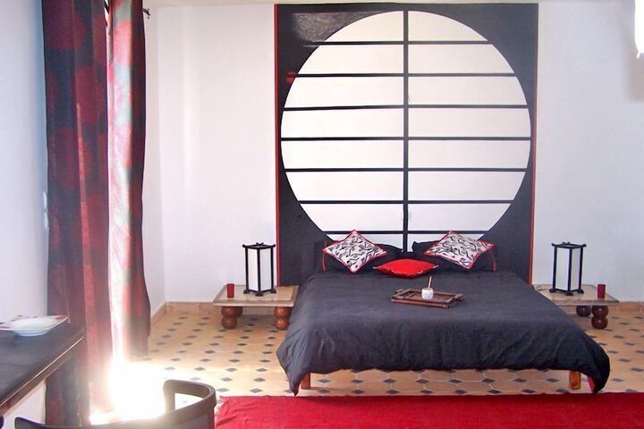 Room 32 of 92