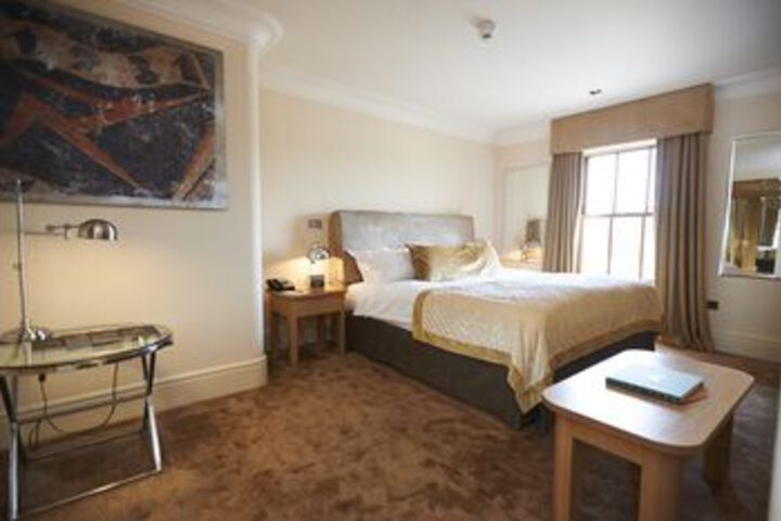 Room 42 of 72