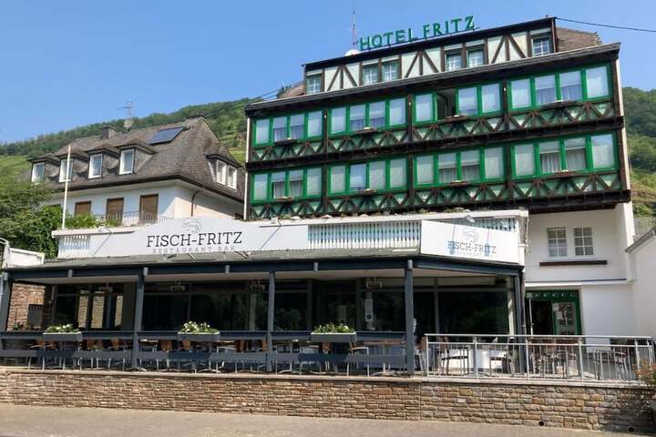 Hotel 55 of 56