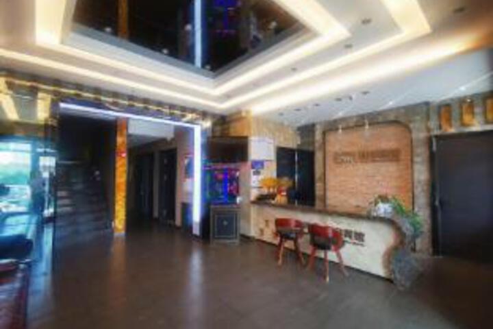 Mango Holiday Hotel (Dashijie Branch)