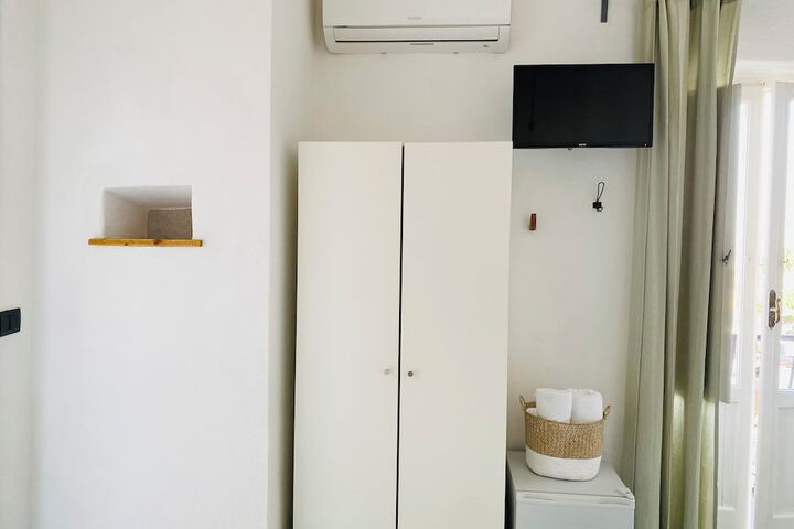 Room 26 of 104