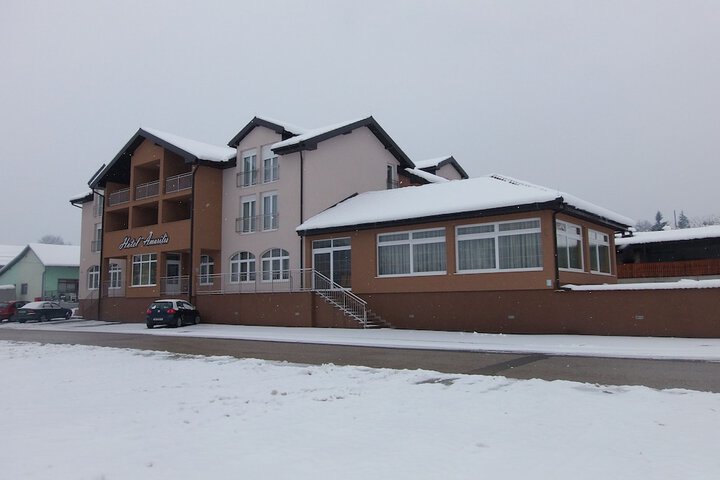 Hotel 46 of 53