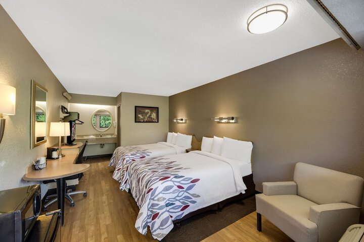 Deluxe 2 Double Beds (3 of 11)
