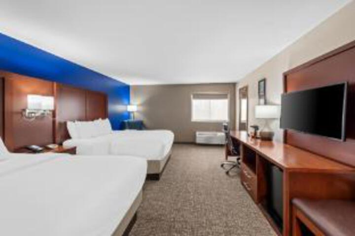 Suite room