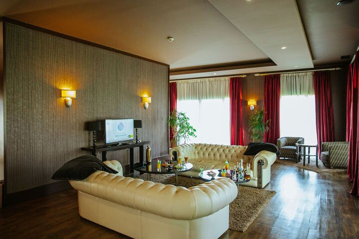 Lobby Photos