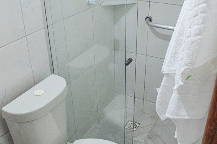 Room 7 of 19