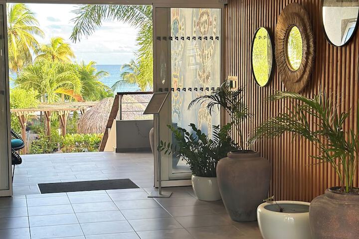 Hotel 2 of 138
