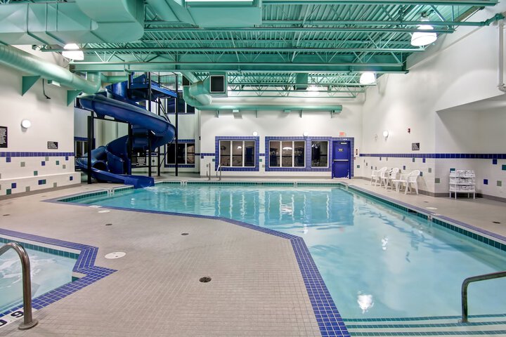 Pool 35 of 44
