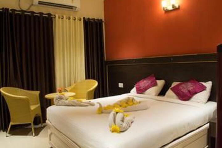 Room 15 of 27
