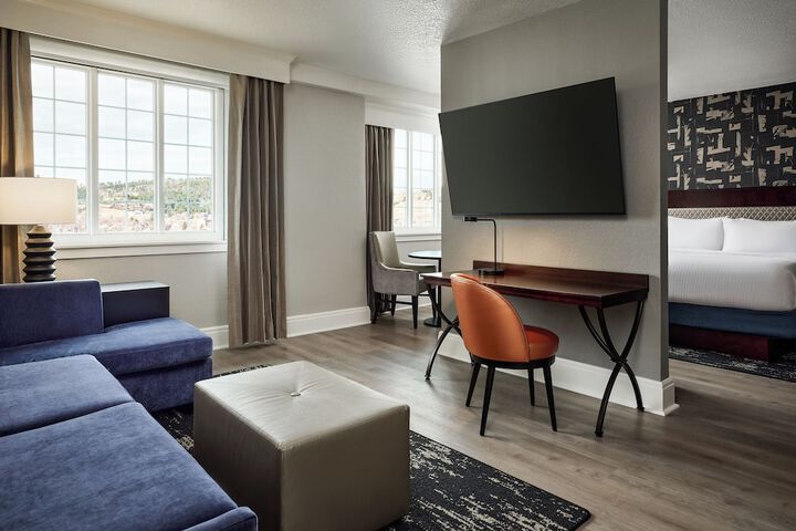 Room 80 of 173