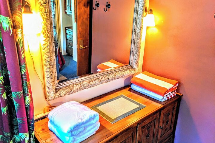 Room 28 of 59