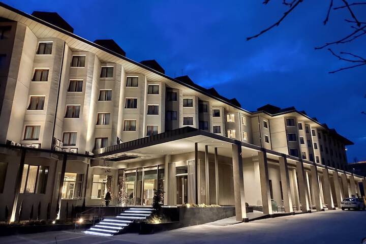 Hotel 65 of 66