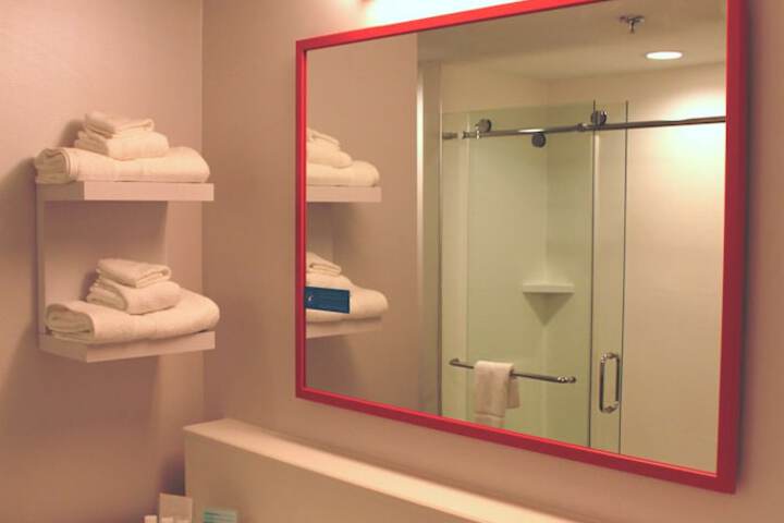 Bathroom shower