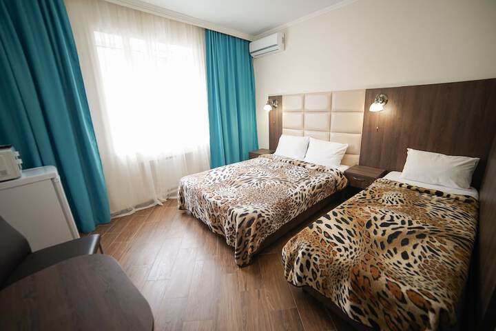 Room 36 of 53