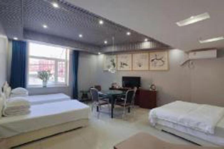 Room 22 of 22