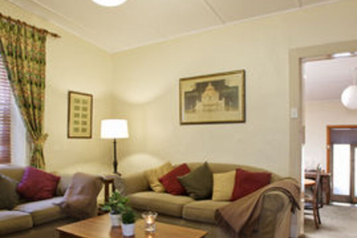 Room 11 of 12