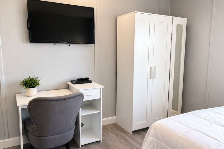 Room 21 of 65