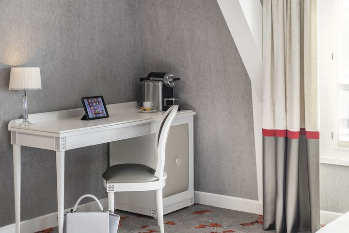Room 29 of 54