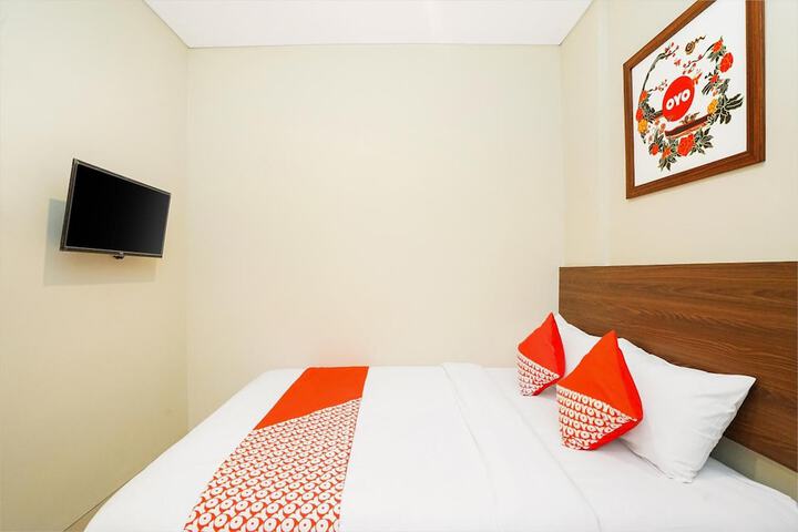 Room 11 of 29