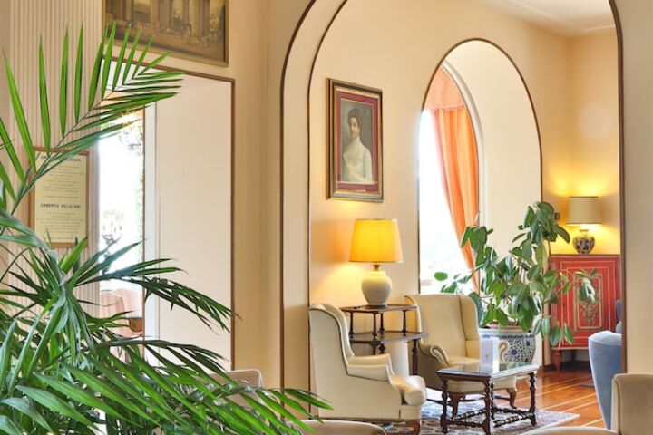Lobby Photos