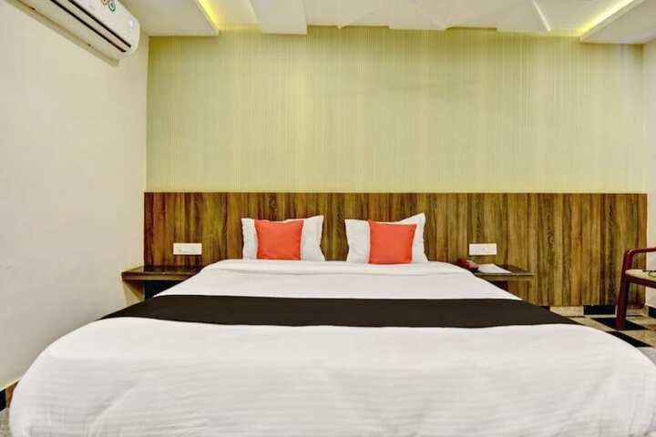 Room 15 of 81