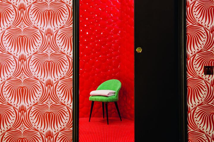 Room 23 of 87