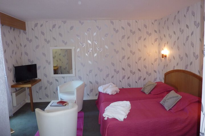 Room 16 of 61