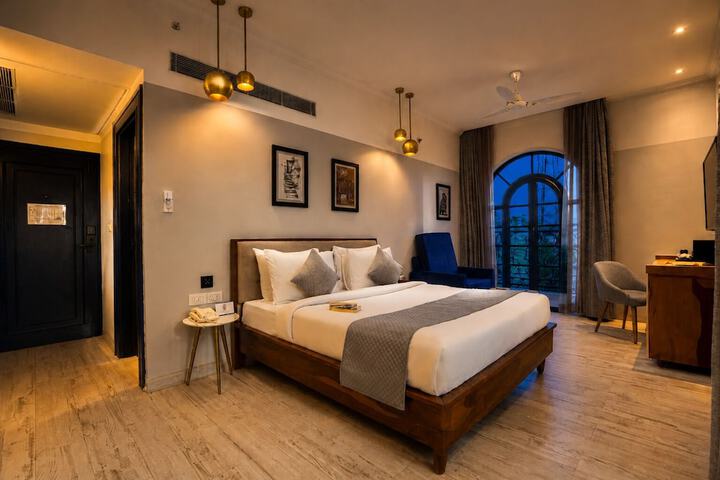 Room 20 of 51