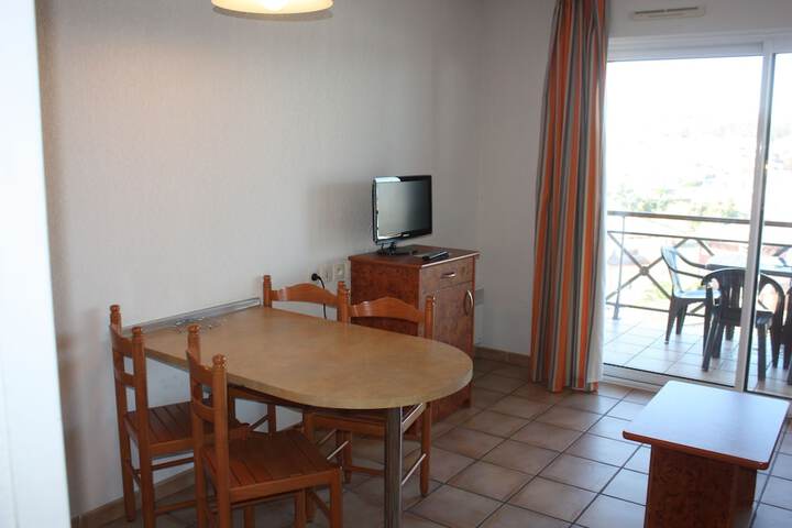 Room 14 of 61