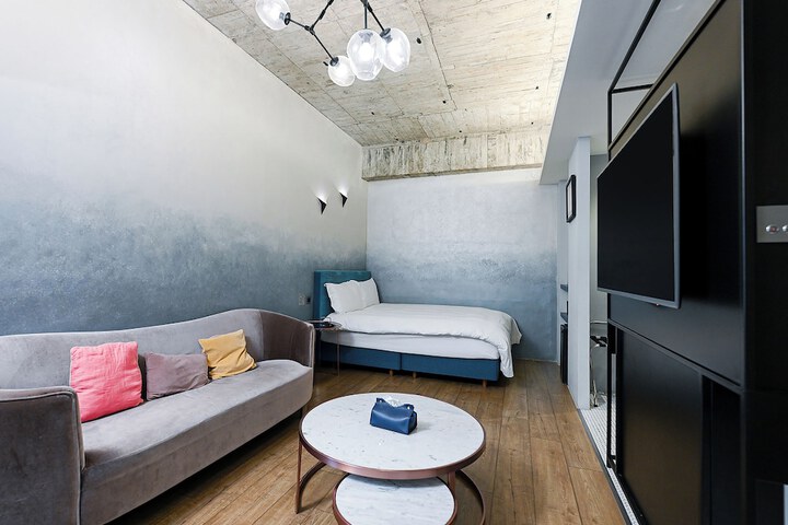 Room 63 of 141
