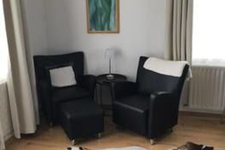 Room 43 of 49
