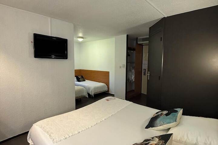 Room 29 of 138