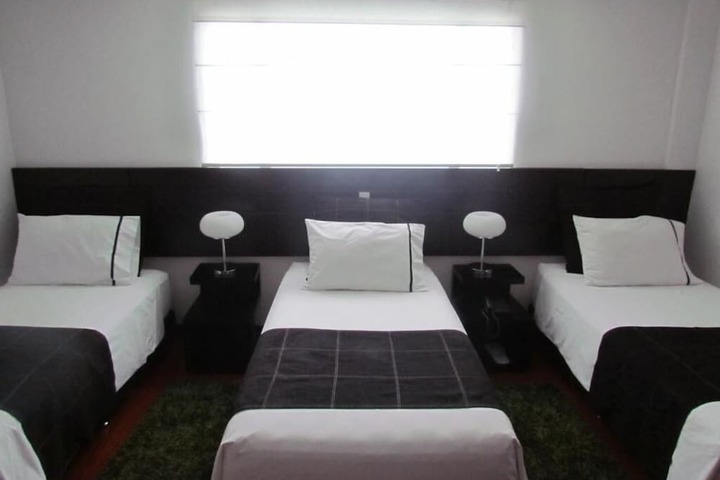 Room 4 of 35