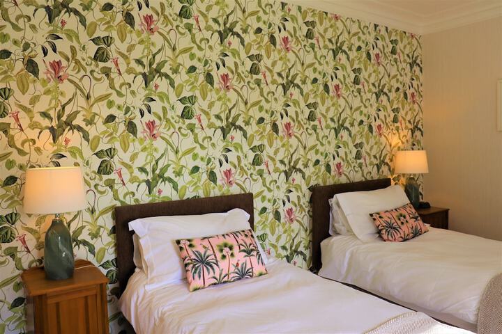 Hotel Interior 11 of 18
