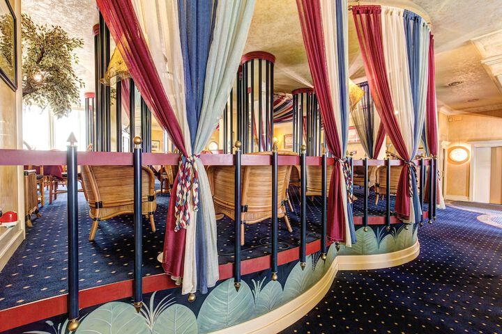 Hotel Interior 3 of 63
