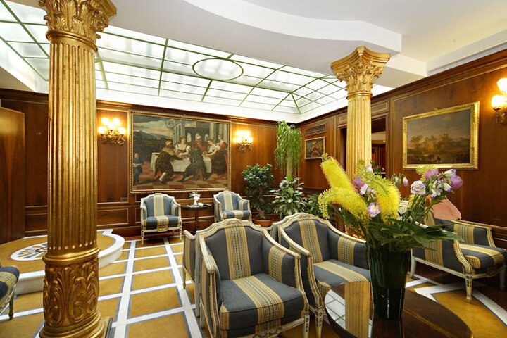 Lobby Photos