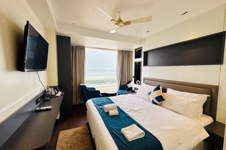Eastern Dhaam New Marine Drive Rd