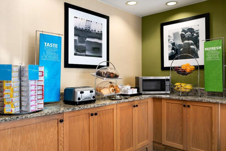 Breakfast area