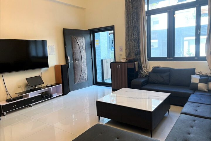 原點旅店 Square One Inn