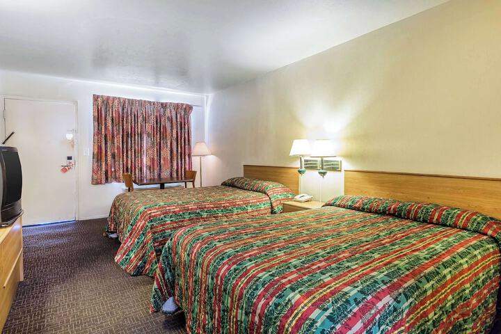 Room 7 of 26